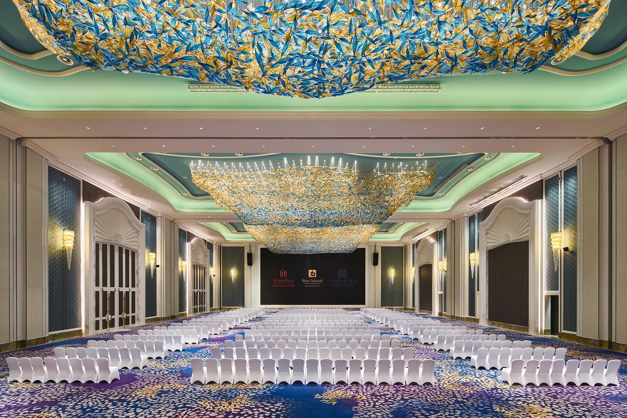 Hotel Wanda Vista Qingdao Movie Metropolis Extérieur photo
